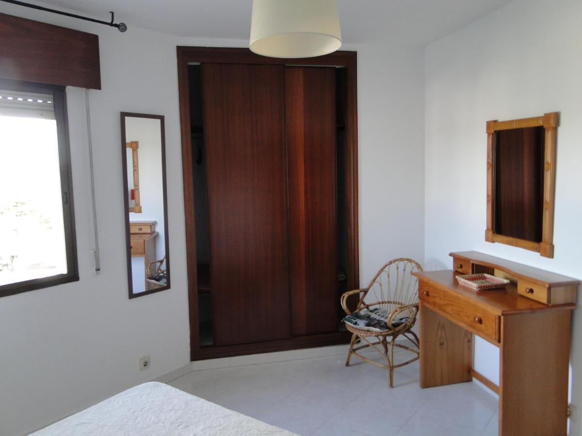 Apartamentos Blanco O Grove Exteriör bild