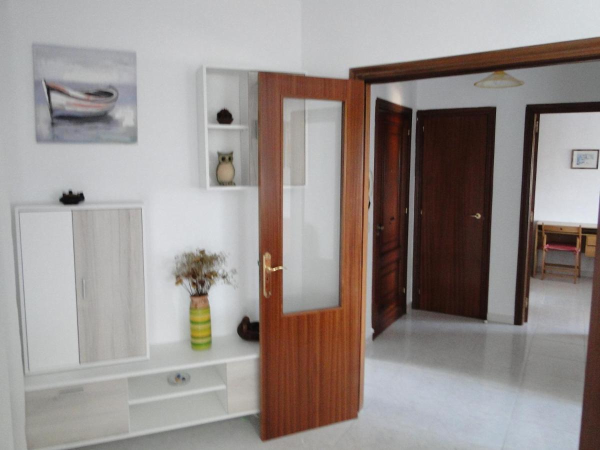 Apartamentos Blanco O Grove Exteriör bild